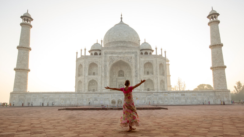 How to Reach Agra and the Taj Mahal