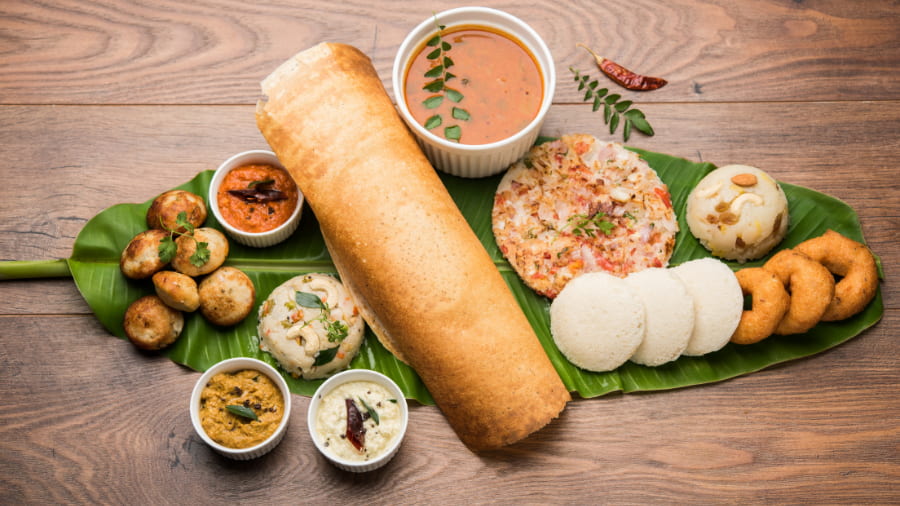 Idli and Medu Vada