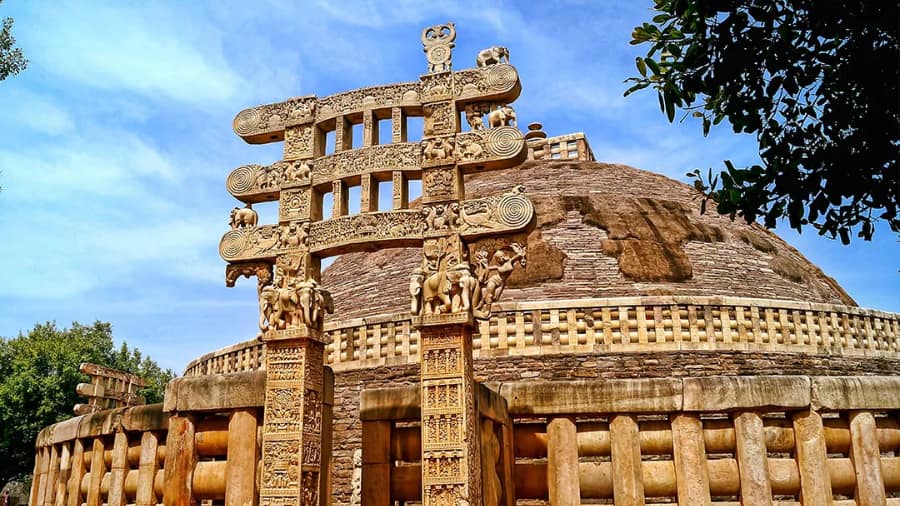 20 Must-Explore Historical Places in India