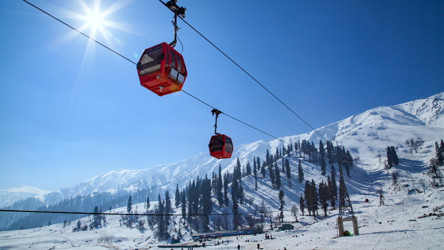 Choosing Your Srinagar Tour Package