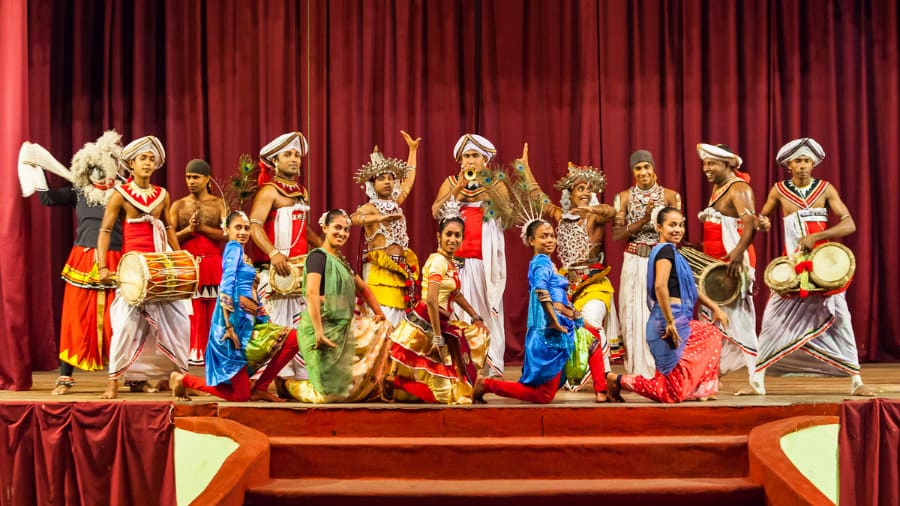 Cultural Immersion - Art, Dance & Music