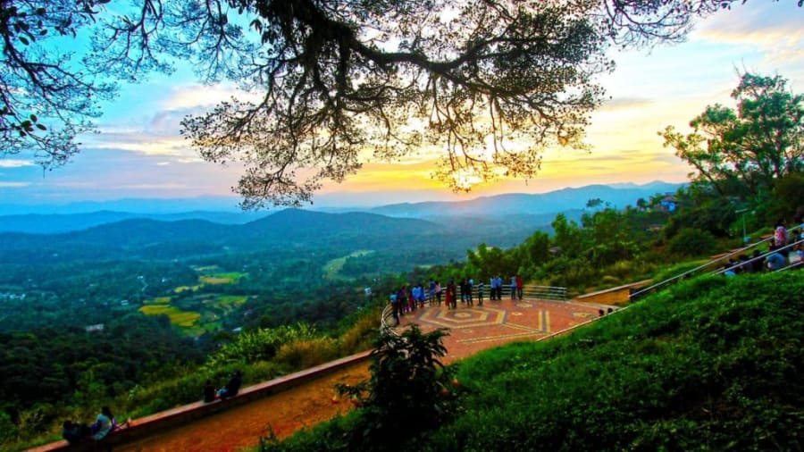 Temperature and Weather coorg