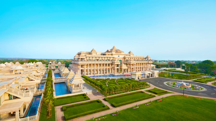 The Super-Exclusive Tier– India’s priciest hotel