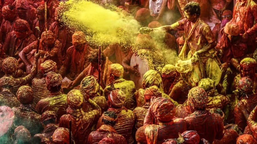 Mathura vs Vrindavan Holi What Makes Each Celebration Unique