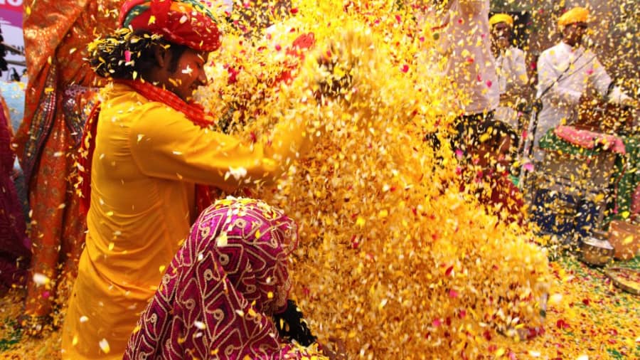 Phoolon Ki Holi in Vrindavan