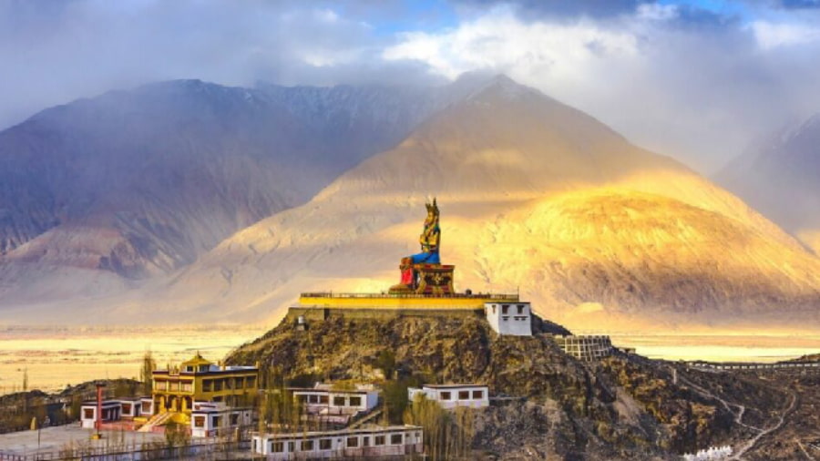 Diskit Gompa
