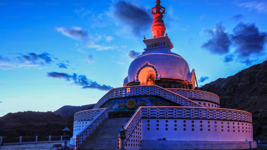 Shanti Stupa