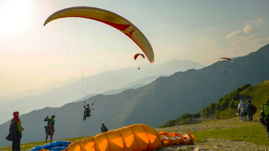 Paragliding in Bir-Billing