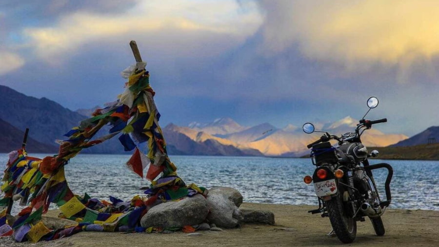 Travel and Safety Tips for Visiting Hidden Places