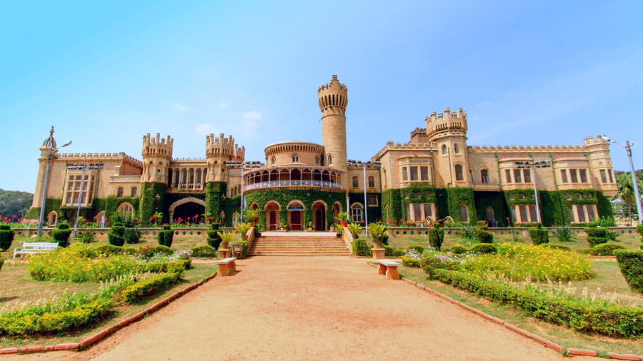 Visiting Tipu Sultan's Summer Palace - What You Need to Know